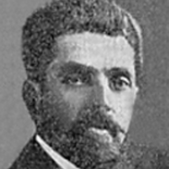 Photo de M. Jacques QUEINNEC, , ancien sénateur 